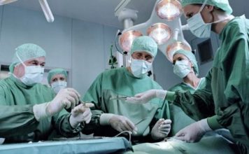 Kasus Pentingnya Hari baik (3) : HARI BURUK MASUK RUMAH SAKIT, OPERASI MENYEBABKAN BUANG AIR BESAR LEWAT VAGINA illustrasi operasi