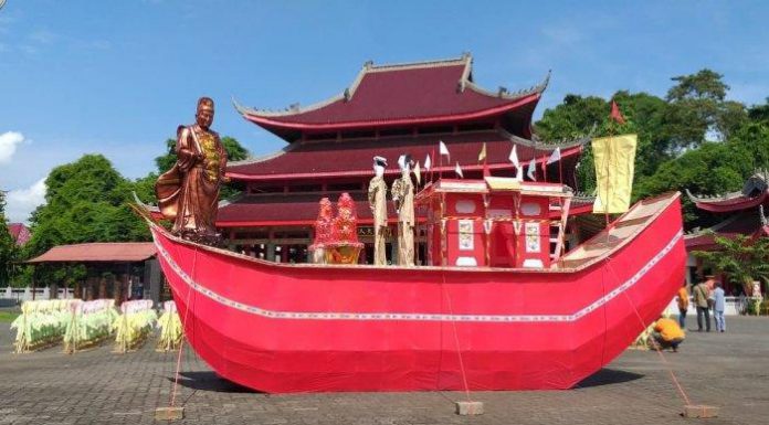 MENAMBAL KEBERUNTUNGAN DAN KAITAN DENGAN FENG SHUI, CI SWAK ATAU PO UN SERTA PEMBACAAN NASIB